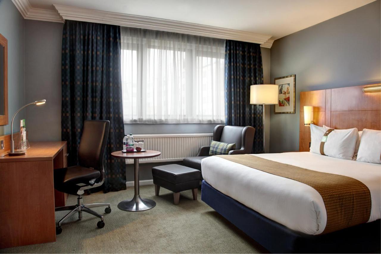 Holiday Inn London Brent Cross, An Ihg Hotel Exterior photo