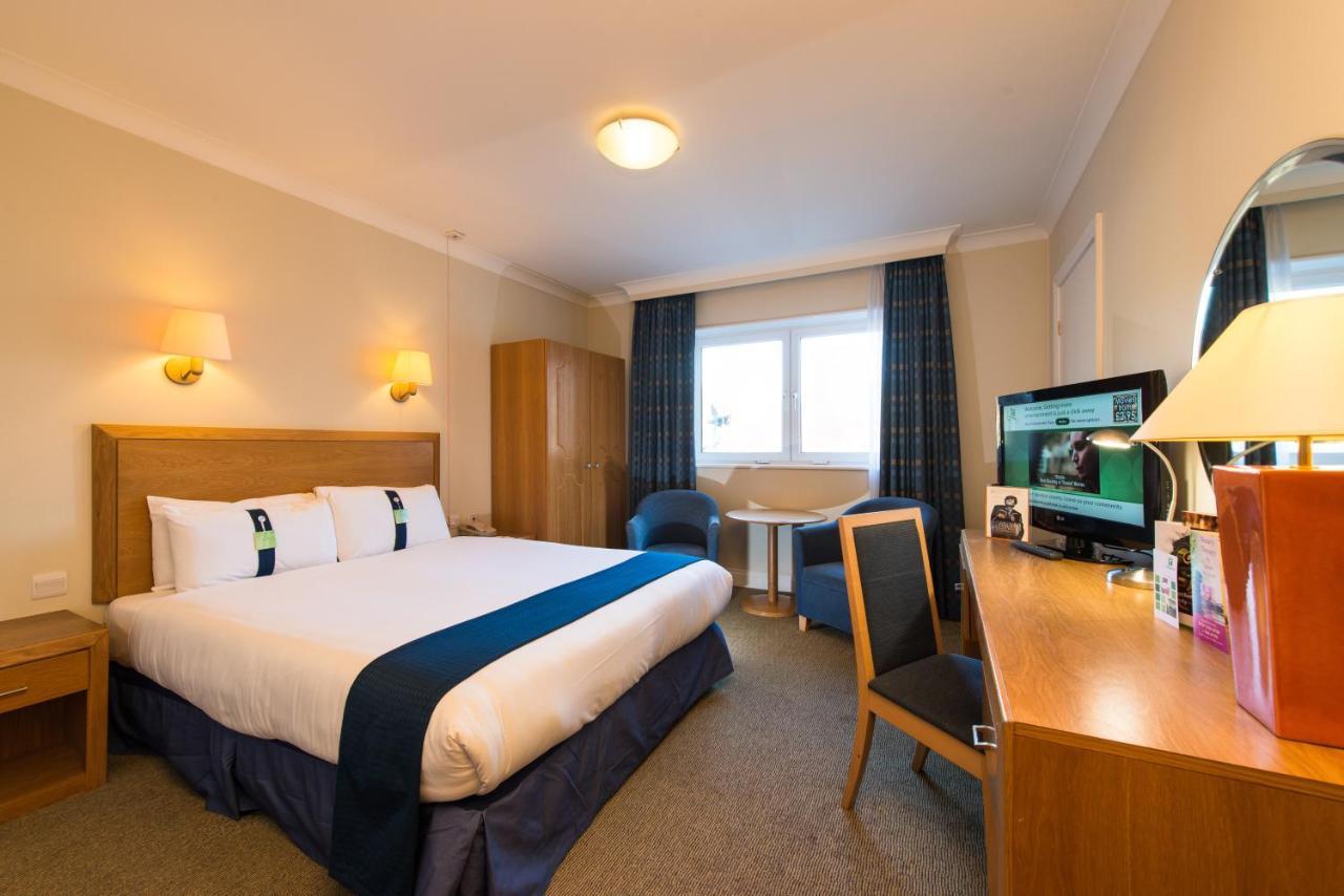 Holiday Inn London Brent Cross, An Ihg Hotel Exterior photo
