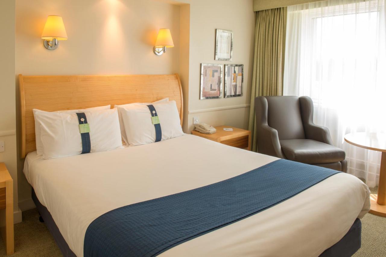 Holiday Inn London Brent Cross, An Ihg Hotel Exterior photo