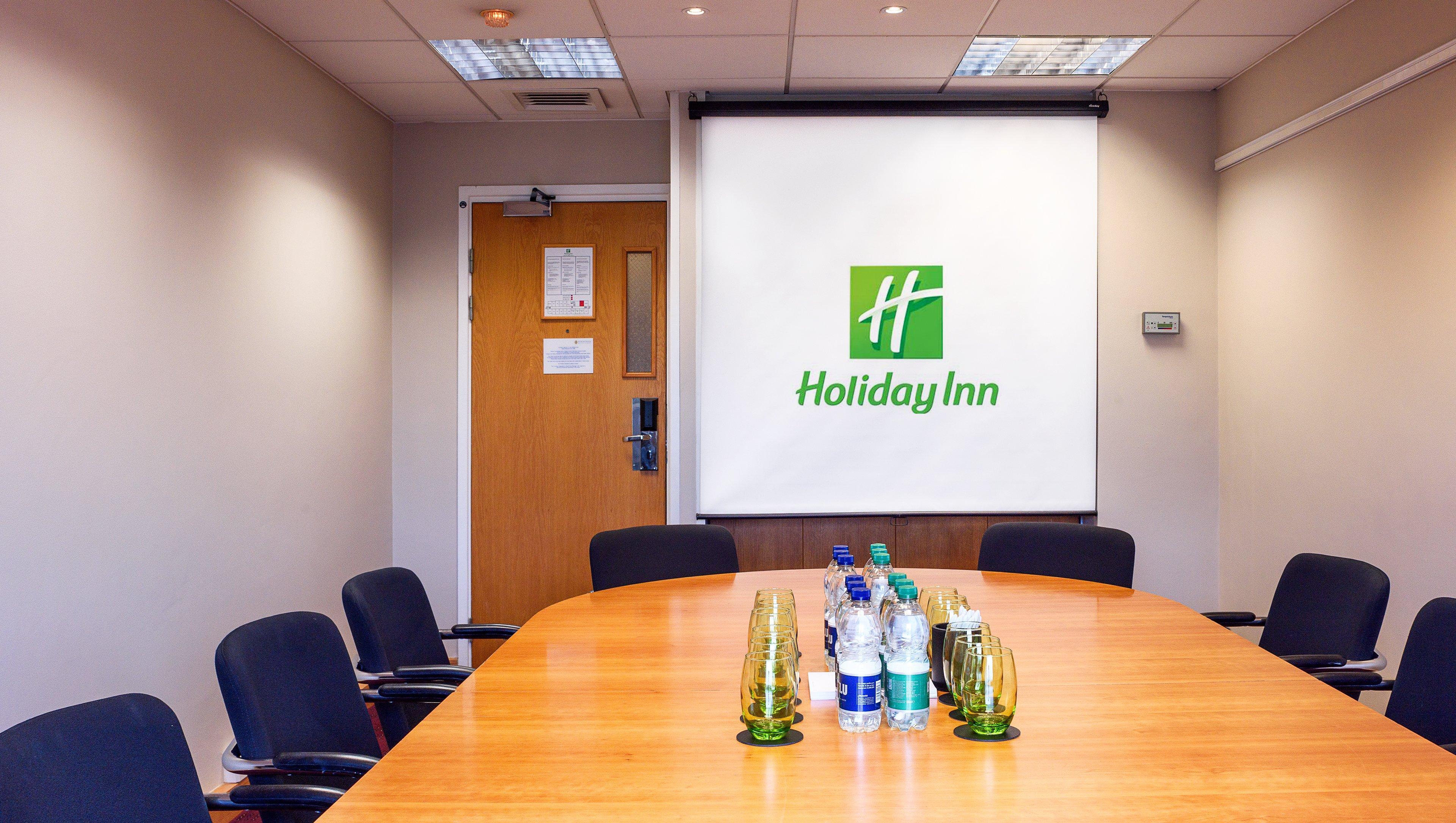Holiday Inn London Brent Cross, An Ihg Hotel Exterior photo