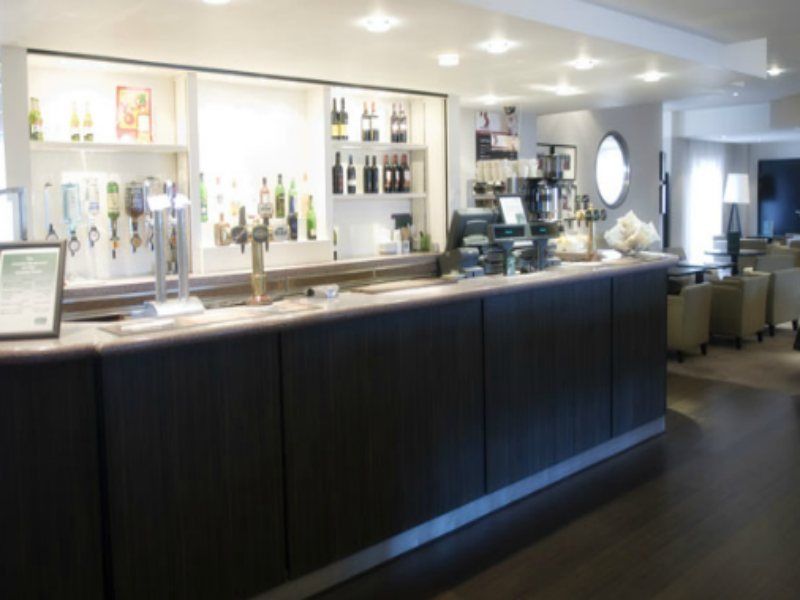 Holiday Inn London Brent Cross, An Ihg Hotel Restaurant photo