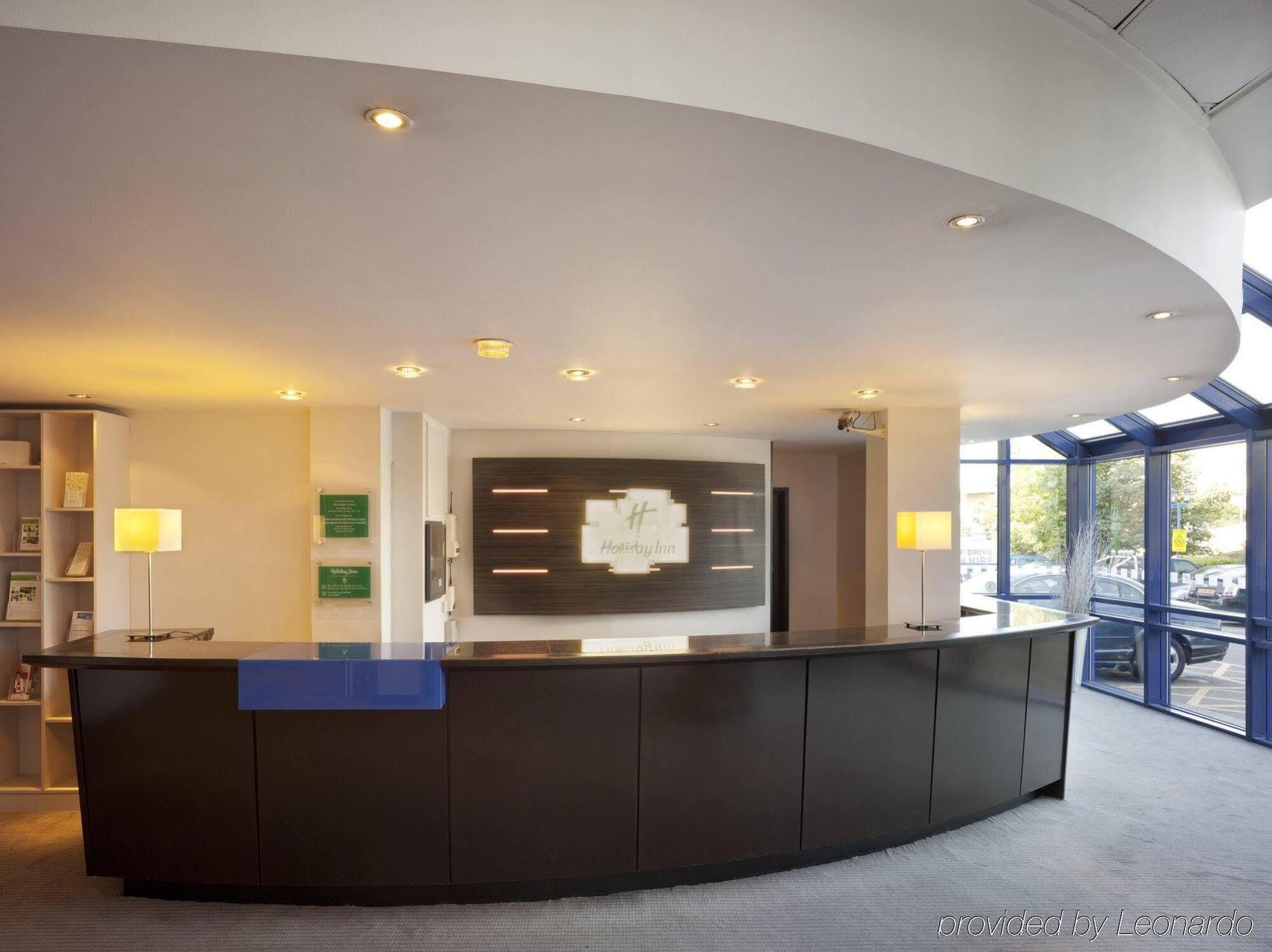 Holiday Inn London Brent Cross, An Ihg Hotel Exterior photo